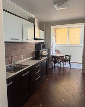 3-к квартира, вторичка, 75м2, 11/18 этаж