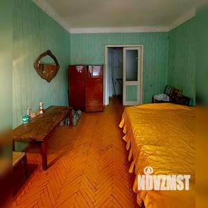 3-к квартира, вторичка, 75м2, 2/4 этаж