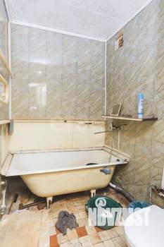 2-к квартира, вторичка, 42м2, 1/3 этаж