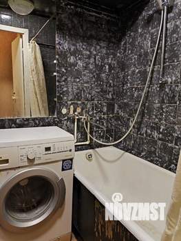 4-к квартира, вторичка, 60м2, 1/5 этаж