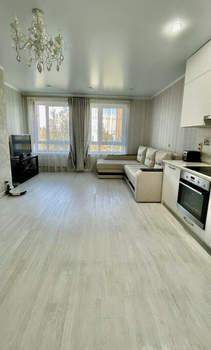 3-к квартира, вторичка, 70м2, 6/25 этаж