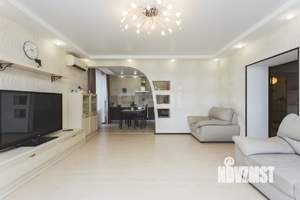 4-к квартира, вторичка, 128м2, 14/14 этаж