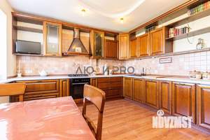 4-к квартира, вторичка, 165м2, 6/6 этаж