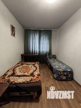 4-к квартира, вторичка, 60м2, 1/5 этаж
