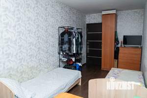 3-к квартира, вторичка, 61м2, 1/9 этаж
