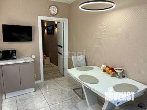 2-к квартира, вторичка, 62м2, 9/16 этаж