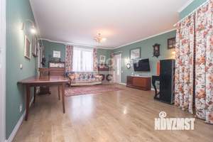 4-к квартира, вторичка, 96м2, 10/17 этаж