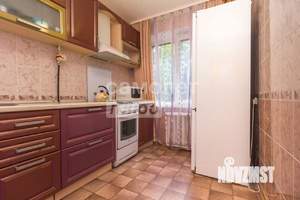 2-к квартира, вторичка, 44м2, 1/9 этаж
