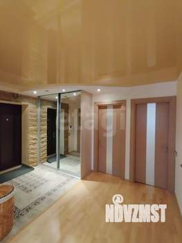3-к квартира, вторичка, 104м2, 9/10 этаж