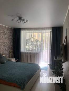 3-к квартира, вторичка, 61м2, 1/9 этаж