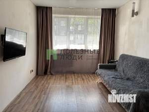 2-к квартира, вторичка, 43м2, 1/5 этаж