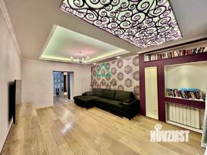 4-к квартира, вторичка, 110м2, 3/15 этаж