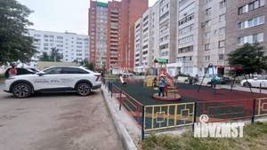 2-к квартира, вторичка, 42м2, 1/5 этаж