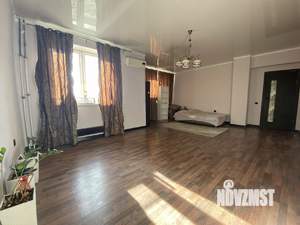 3-к квартира, вторичка, 103м2, 7/16 этаж