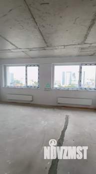 3-к квартира, вторичка, 56м2, 17/32 этаж