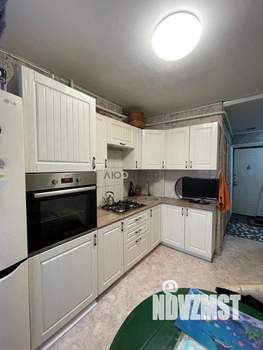 3-к квартира, вторичка, 60м2, 1/9 этаж