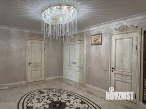 3-к квартира, вторичка, 138м2, 4/18 этаж