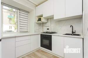 2-к квартира, вторичка, 43м2, 1/5 этаж