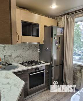 2-к квартира, вторичка, 45м2, 1/5 этаж