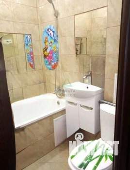 2-к квартира, вторичка, 44м2, 1/5 этаж