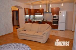 3-к квартира, вторичка, 123м2, 6/17 этаж