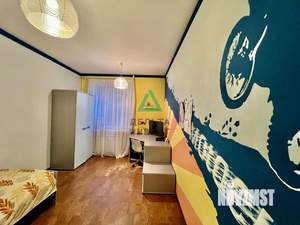 4-к квартира, вторичка, 110м2, 3/15 этаж