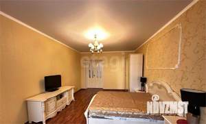 2-к квартира, вторичка, 70м2, 3/5 этаж