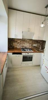 2-к квартира, вторичка, 40м2, 5/5 этаж