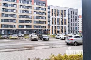3-к квартира, вторичка, 76м2, 1/8 этаж