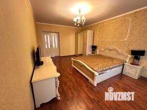 2-к квартира, вторичка, 70м2, 3/5 этаж