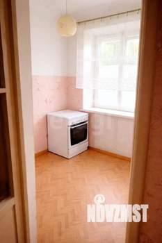 2-к квартира, вторичка, 43м2, 1/5 этаж