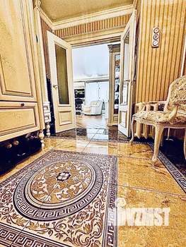 3-к квартира, вторичка, 110м2, 3/18 этаж