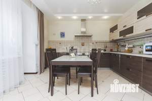 4-к квартира, вторичка, 128м2, 14/14 этаж