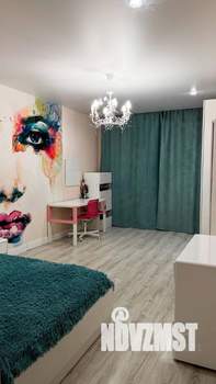 3-к квартира, вторичка, 100м2, 4/13 этаж