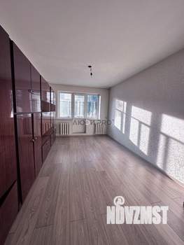 3-к квартира, вторичка, 58м2, 5/5 этаж