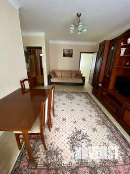 2-к квартира, вторичка, 43м2, 3/5 этаж