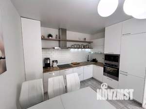 4-к квартира, вторичка, 130м2, 14/16 этаж