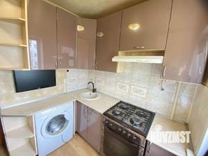 3-к квартира, вторичка, 58м2, 3/5 этаж