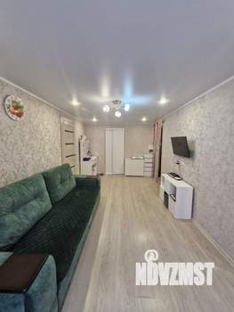 2-к квартира, вторичка, 38м2, 1/9 этаж