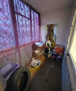 3-к квартира, вторичка, 61м2, 1/9 этаж