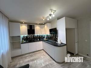 2-к квартира, вторичка, 67м2, 5/10 этаж
