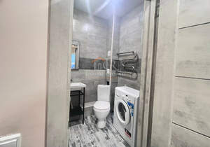 2-к квартира, вторичка, 58м2, 7/25 этаж