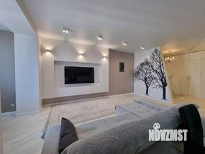 4-к квартира, вторичка, 132м2, 9/10 этаж