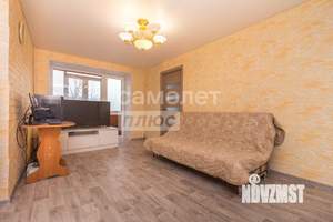 2-к квартира, вторичка, 43м2, 3/5 этаж