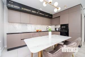 4-к квартира, вторичка, 124м2, 19/34 этаж