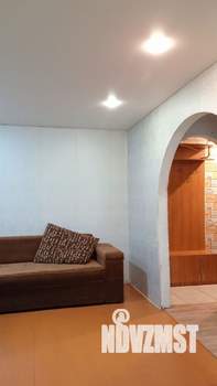 2-к квартира, вторичка, 44м2, 1/5 этаж