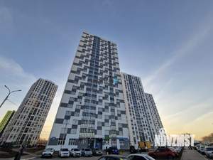 3-к квартира, вторичка, 80м2, 2/25 этаж