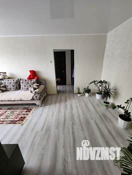 3-к квартира, вторичка, 63м2, 1/9 этаж