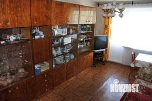 3-к квартира, вторичка, 63м2, 2/9 этаж