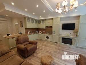 3-к квартира, вторичка, 100м2, 2/10 этаж